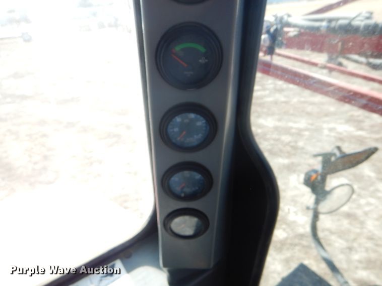 image for item FG9857 2003 Case IH Patriot SPX3185 sprayer