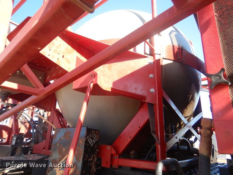 image for item FG9857 2003 Case IH Patriot SPX3185 sprayer