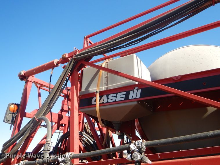 image for item FG9857 2003 Case IH Patriot SPX3185 sprayer