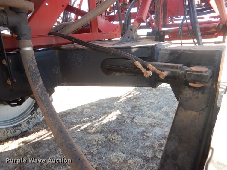 image for item FG9857 2003 Case IH Patriot SPX3185 sprayer