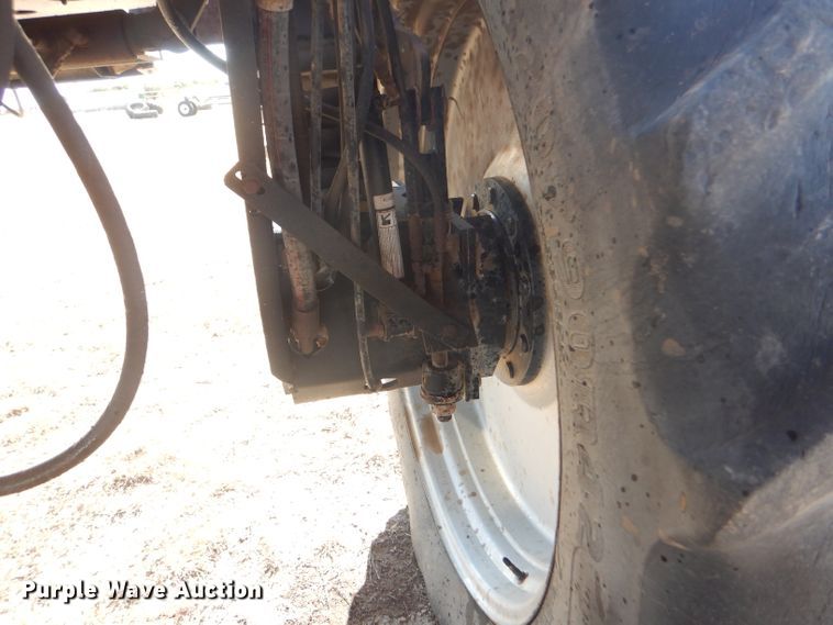 image for item FG9857 2003 Case IH Patriot SPX3185 sprayer