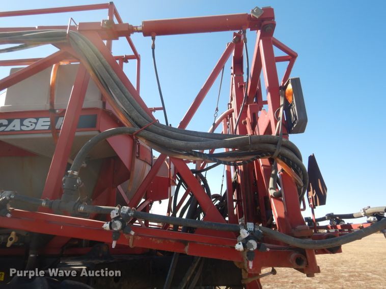 image for item FG9857 2003 Case IH Patriot SPX3185 sprayer