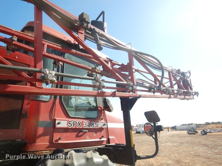 image for item FG9857 2003 Case IH Patriot SPX3185 sprayer