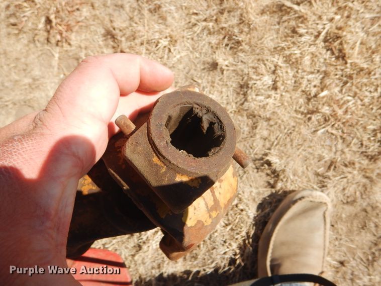 image for item FG9859 Supreme 700 feed mixer