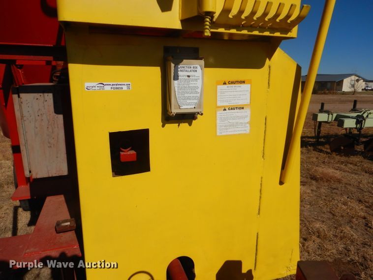 image for item FG9859 Supreme 700 feed mixer