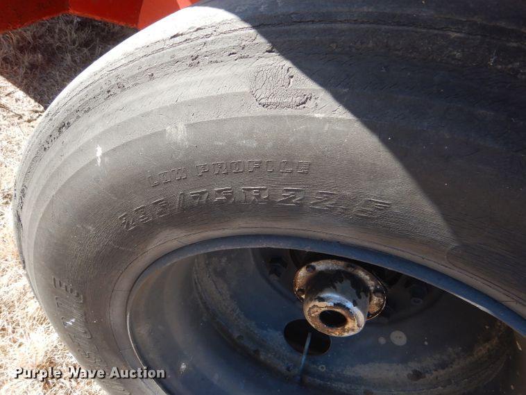 image for item FG9859 Supreme 700 feed mixer