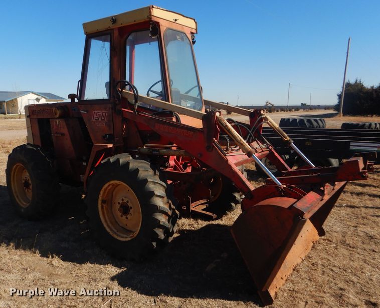 image for item FG9861 1977 Versatile 150 bi-directional 4WD tractor