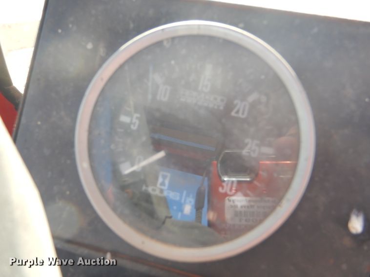 image for item FG9861 1977 Versatile 150 bi-directional 4WD tractor