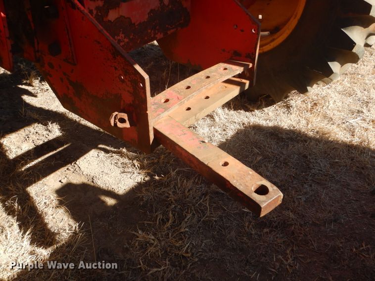 image for item FG9861 1977 Versatile 150 bi-directional 4WD tractor