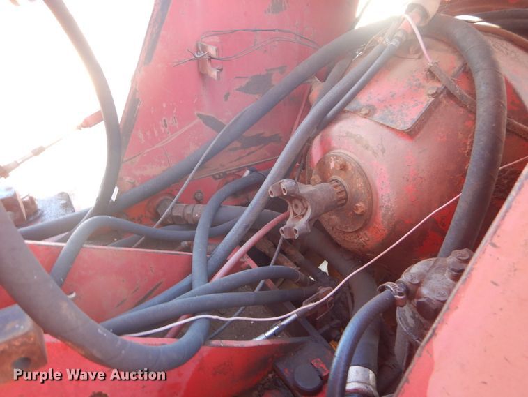 image for item FG9861 1977 Versatile 150 bi-directional 4WD tractor