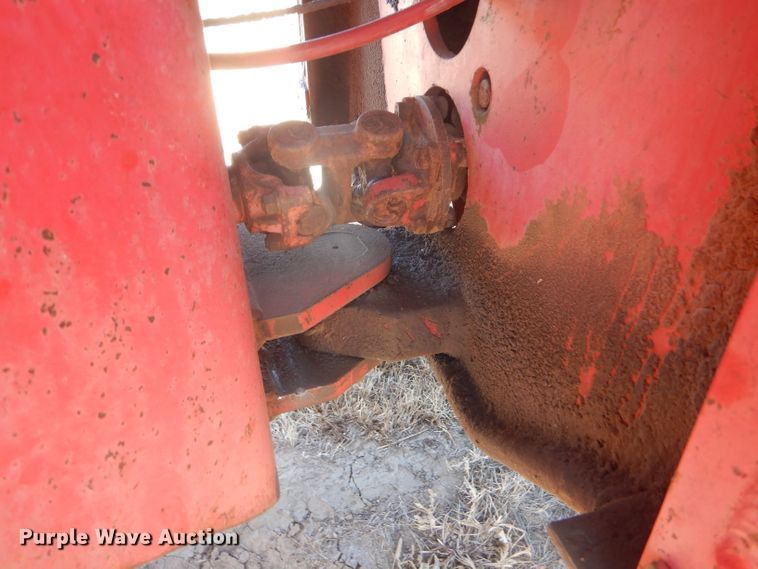 image for item FG9861 1977 Versatile 150 bi-directional 4WD tractor