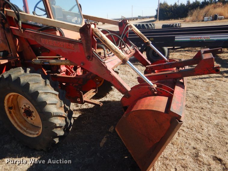 image for item FG9861 1977 Versatile 150 bi-directional 4WD tractor