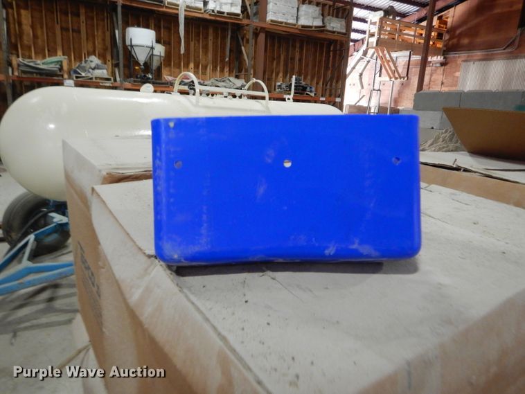 image for item FI9713 Grain leg buckets and belt