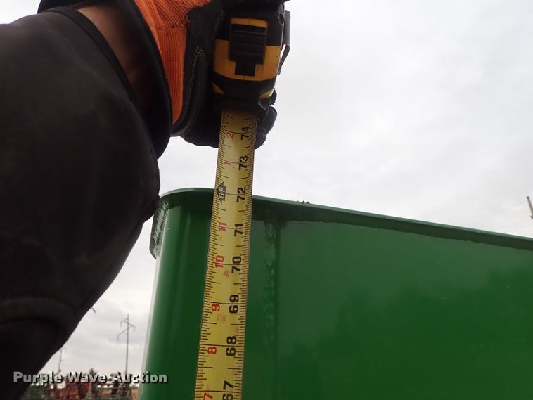 image for item FK9514 2014 John Deere 512 loader