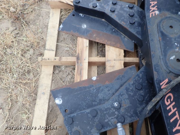 image for item FK9516 2016 Mighty Axe skid steer tree shear