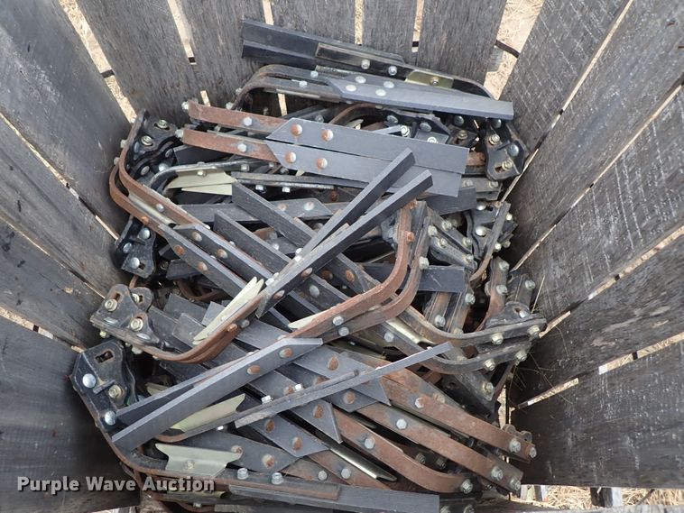 image for item FK9517 2016 Great Plains 3S4000 knock downs