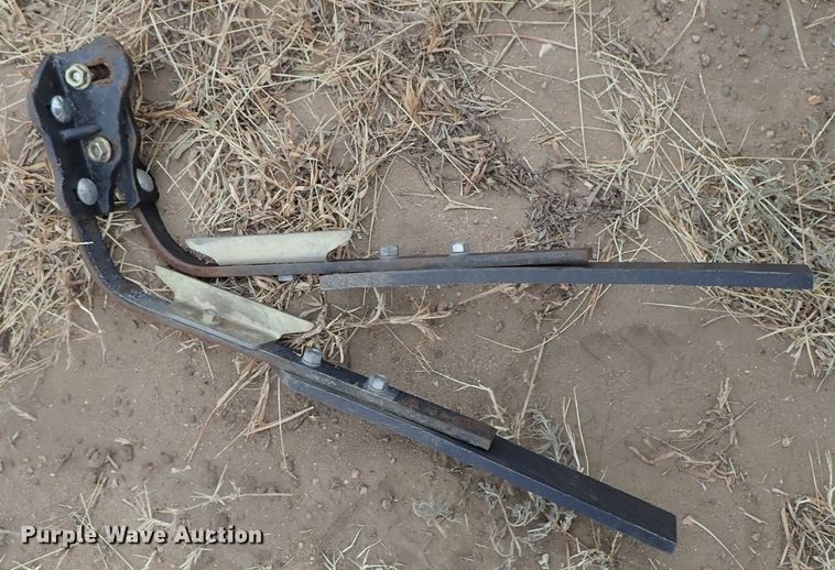 image for item FK9517 2016 Great Plains 3S4000 knock downs