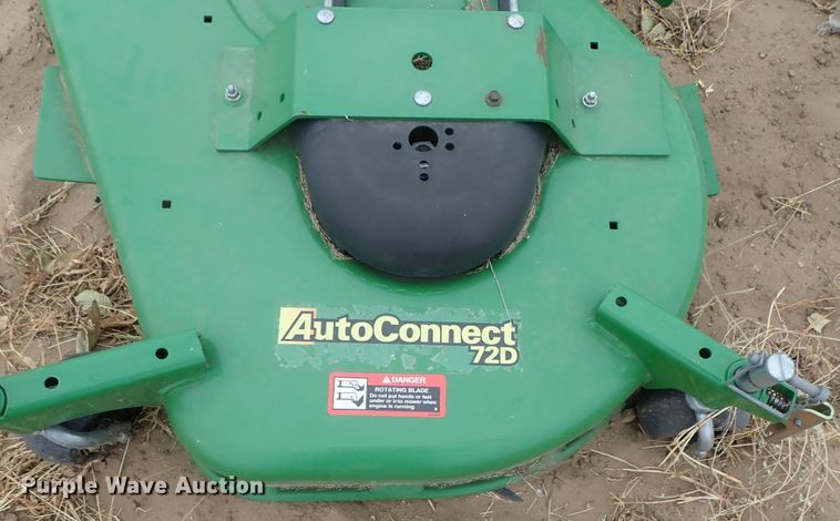 image for item FK9519 2016 John Deere 72D Autoconnect mower deck