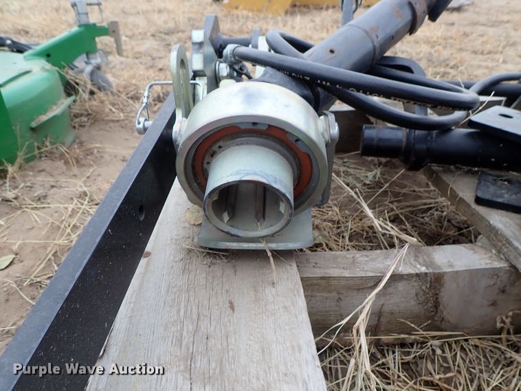 image for item FK9519 2016 John Deere 72D Autoconnect mower deck