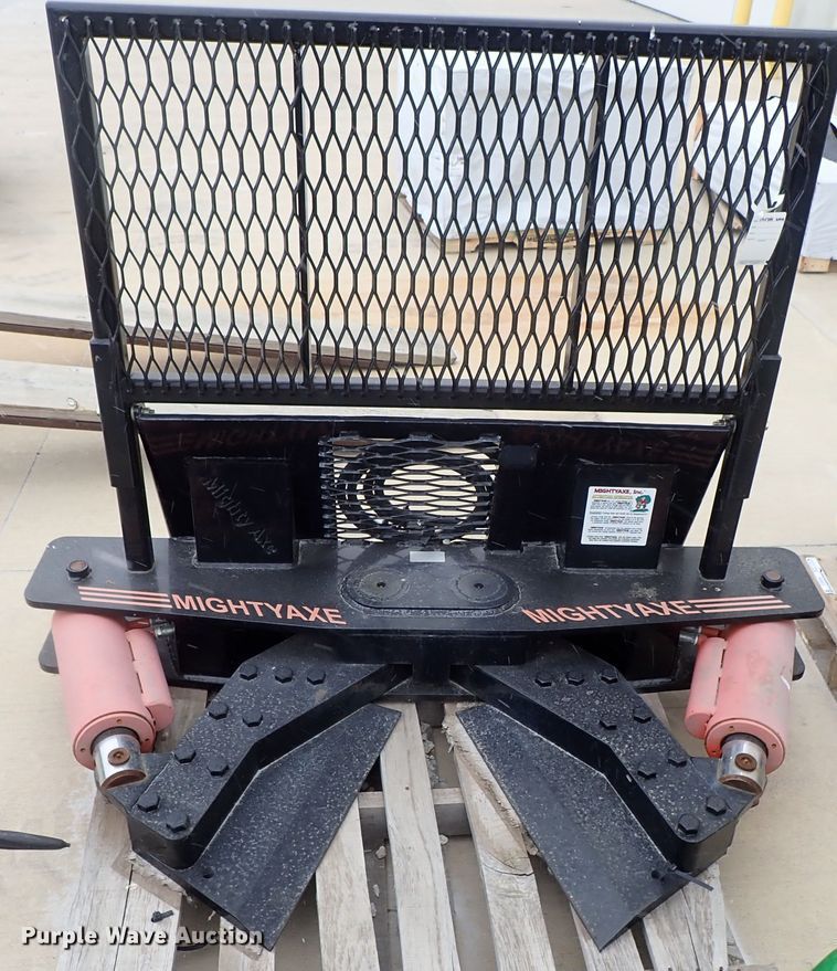 image for item FK9526 2016 Mighty Axe skid steer tree shear