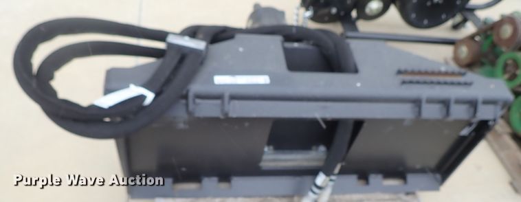 image for item FK9528 2017 John Deere HH40C skid steer hammer