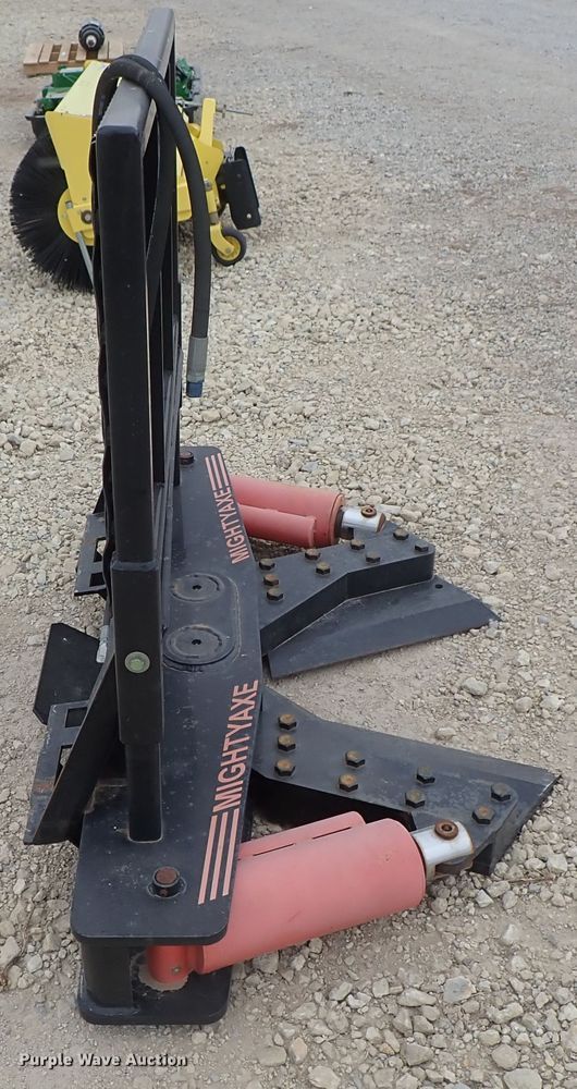 image for item FK9532 2016 Mighty Axe skid steer tree shear