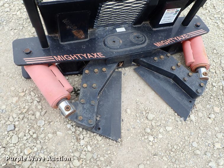 image for item FK9532 2016 Mighty Axe skid steer tree shear