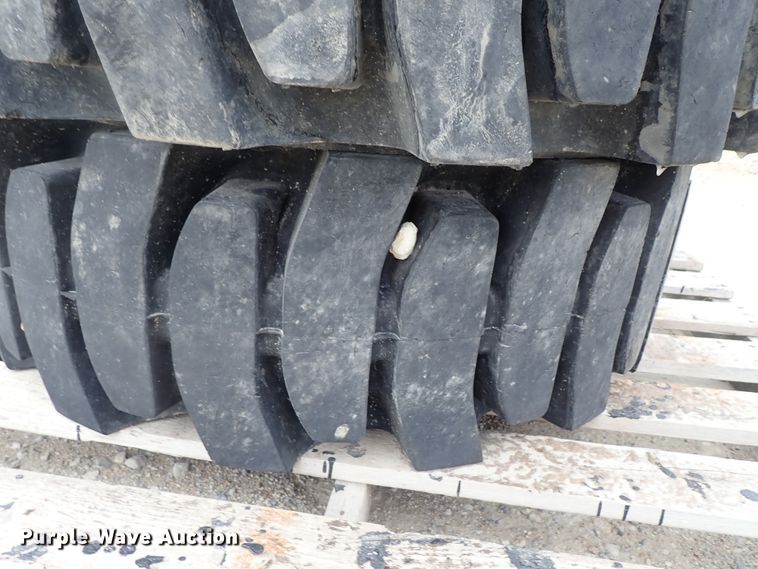 image for item FK9539 (3) 2016 John Deere 14x17.5 solid tires