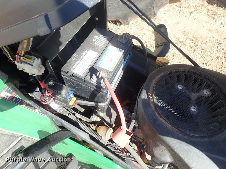 image for item FK9558 2007 John Deere X304 lawn mower