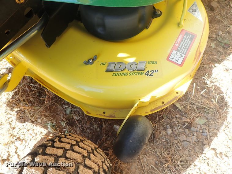 image for item FK9558 2007 John Deere X304 lawn mower