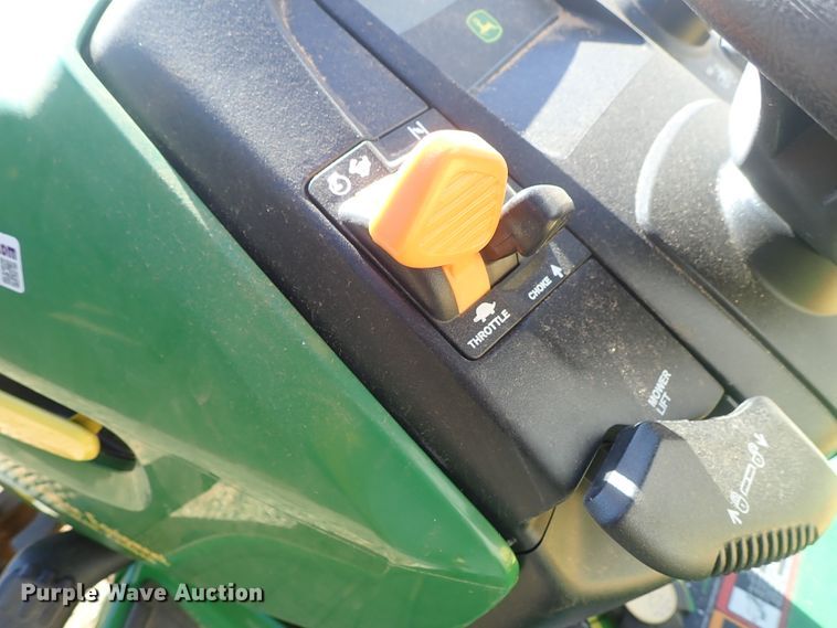 image for item FK9558 2007 John Deere X304 lawn mower