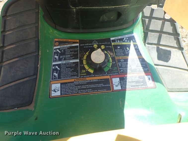 image for item FK9558 2007 John Deere X304 lawn mower