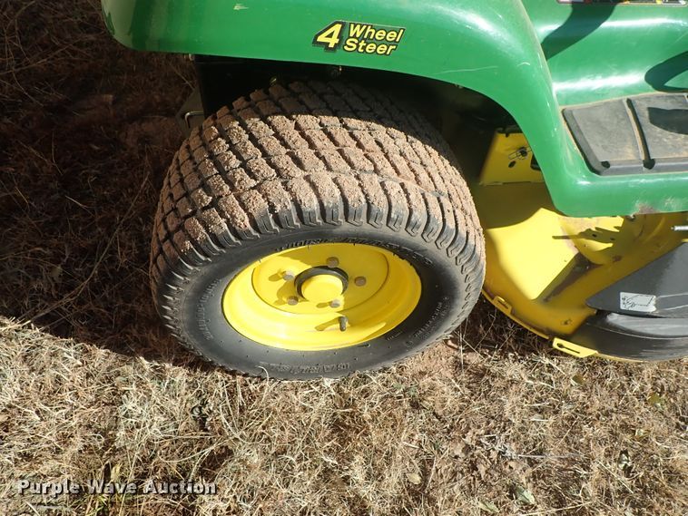 image for item FK9558 2007 John Deere X304 lawn mower