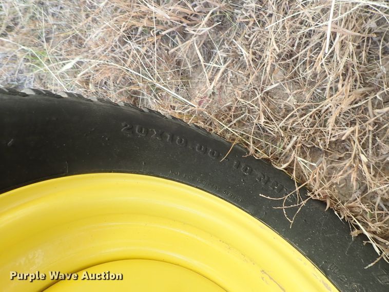 image for item FK9558 2007 John Deere X304 lawn mower