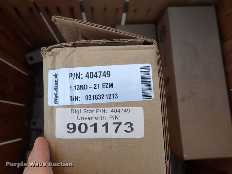 image for item FK9635 2014 Unverferth 2000321TS auto shut-off