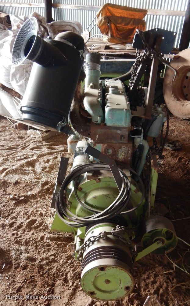 image for item FK9760 Mercedes-Benz OH360 six cylinder diesel engine