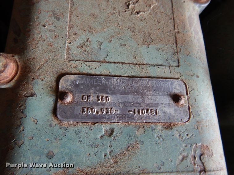 image for item FK9760 Mercedes-Benz OH360 six cylinder diesel engine