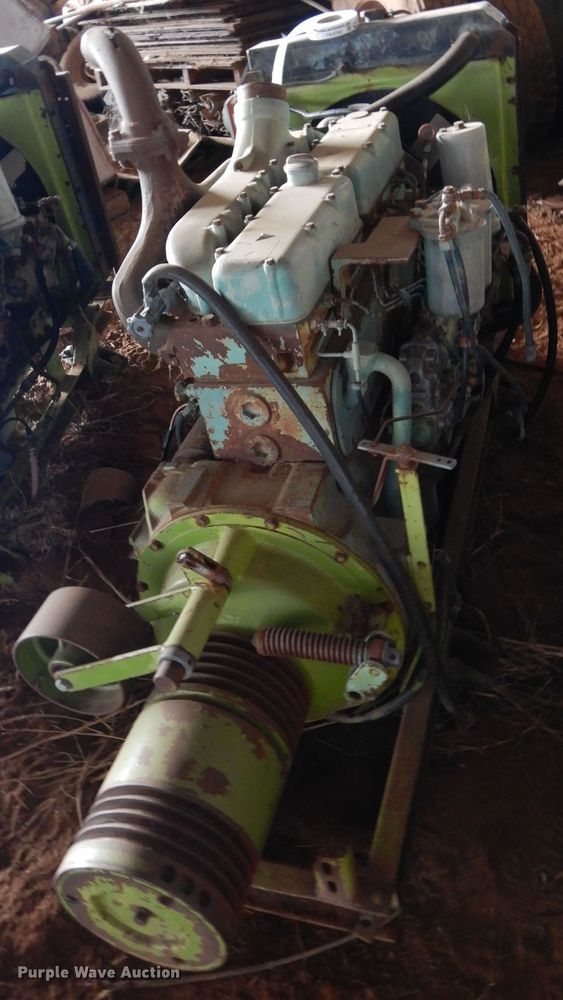 image for item FK9761 Mercedes-Benz OH360 six cylinder diesel engine