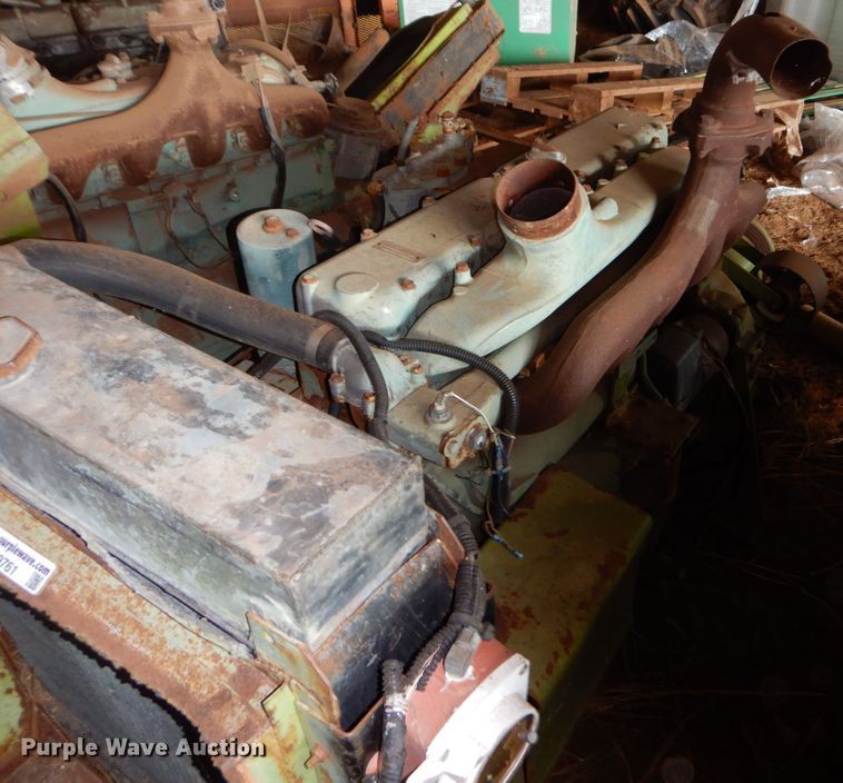 image for item FK9761 Mercedes-Benz OH360 six cylinder diesel engine