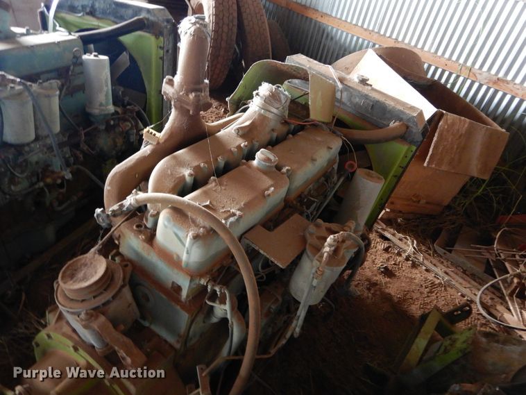 image for item FK9762 Mercedes-Benz OH360 six cylinder diesel engine