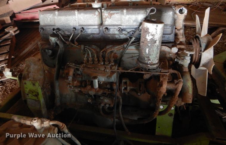 image for item FK9763 Mercedes-Benz six cylinder diesel engine