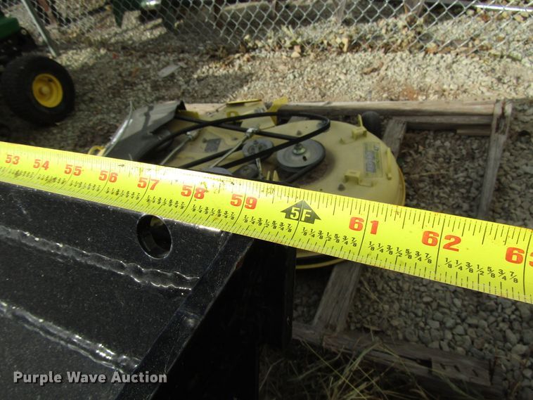 image for item FO9382 John Deere SA60 bucket