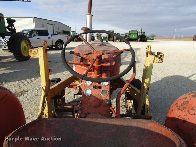 image for item FO9391 Allis Chalmers D14 tractor