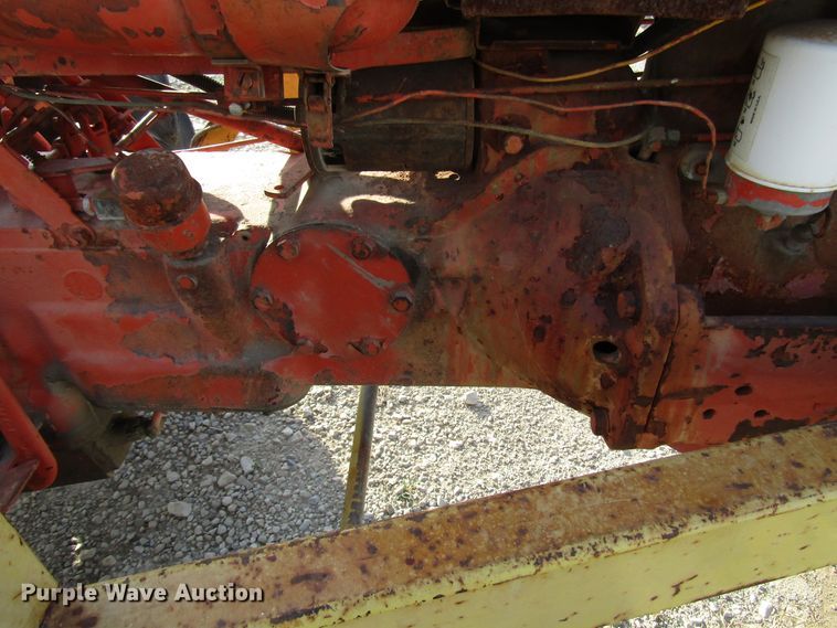 image for item FO9391 Allis Chalmers D14 tractor