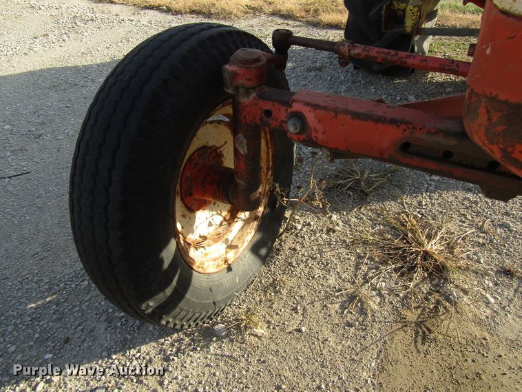 image for item FO9391 Allis Chalmers D14 tractor