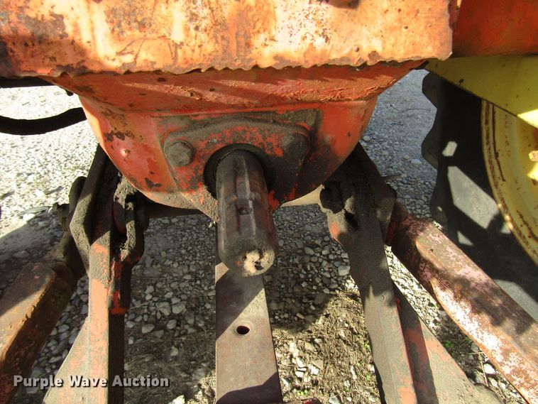 image for item FO9391 Allis Chalmers D14 tractor