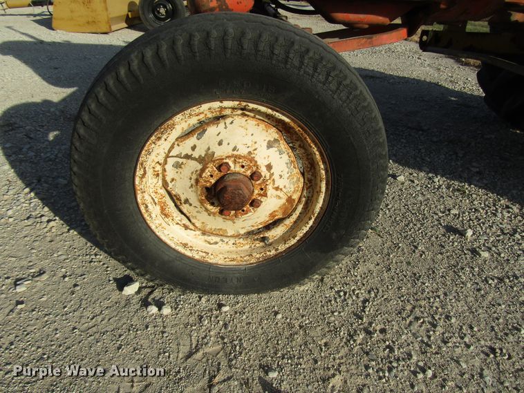 image for item FO9391 Allis Chalmers D14 tractor