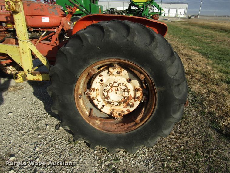 image for item FO9391 Allis Chalmers D14 tractor