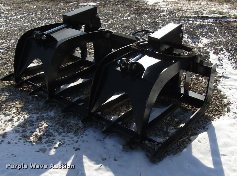 image for item FO9408 DFM HD72 skid steer grapple bucket