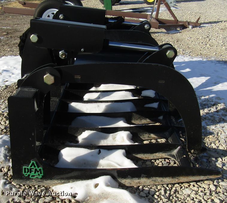 image for item FO9408 DFM HD72 skid steer grapple bucket